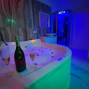  Bed & Breakfast Confort